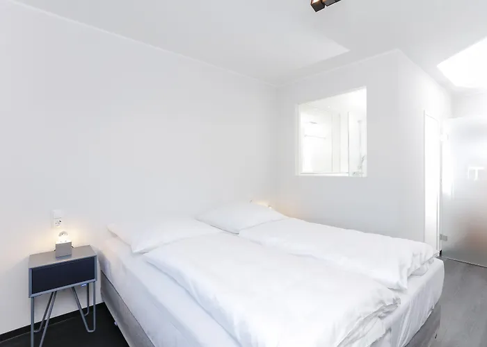 Schlafbude 2* Wesseling